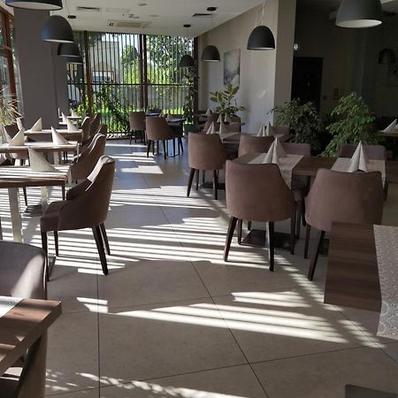 Hotel Olecki 오시비엥침 외부 사진