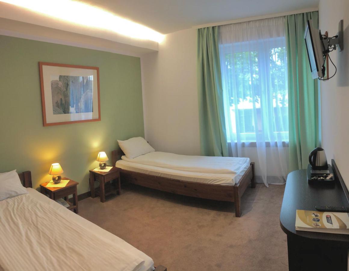 Hotel Olecki 오시비엥침 외부 사진