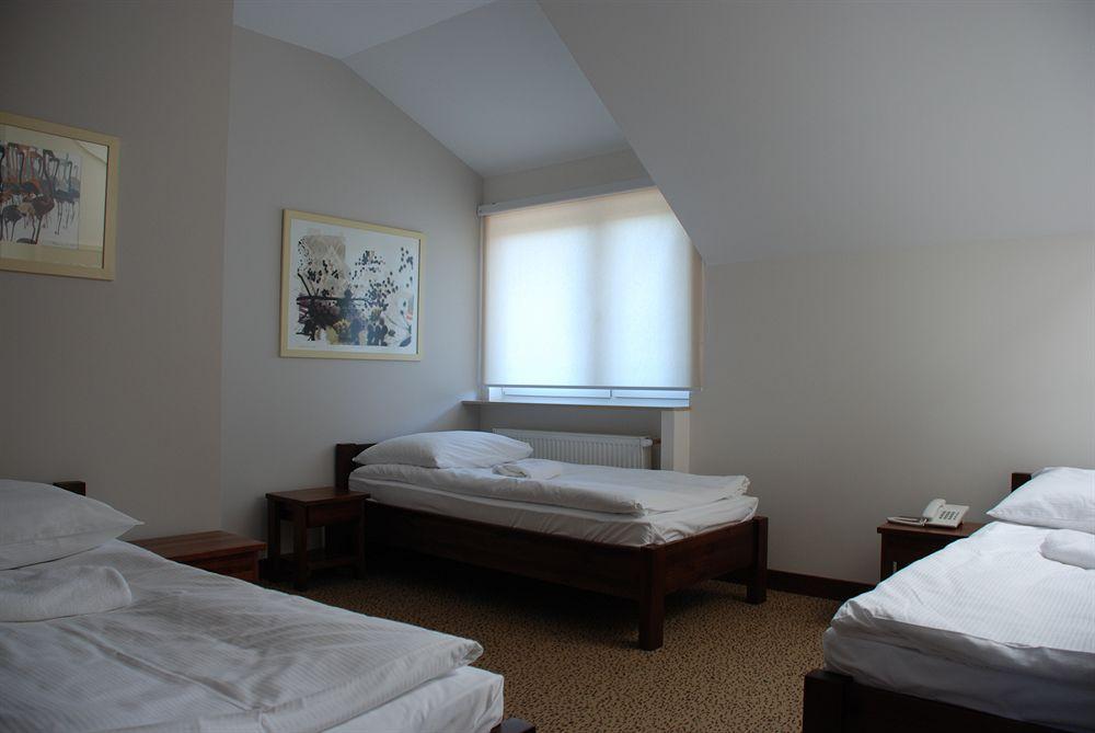 Hotel Olecki 오시비엥침 외부 사진