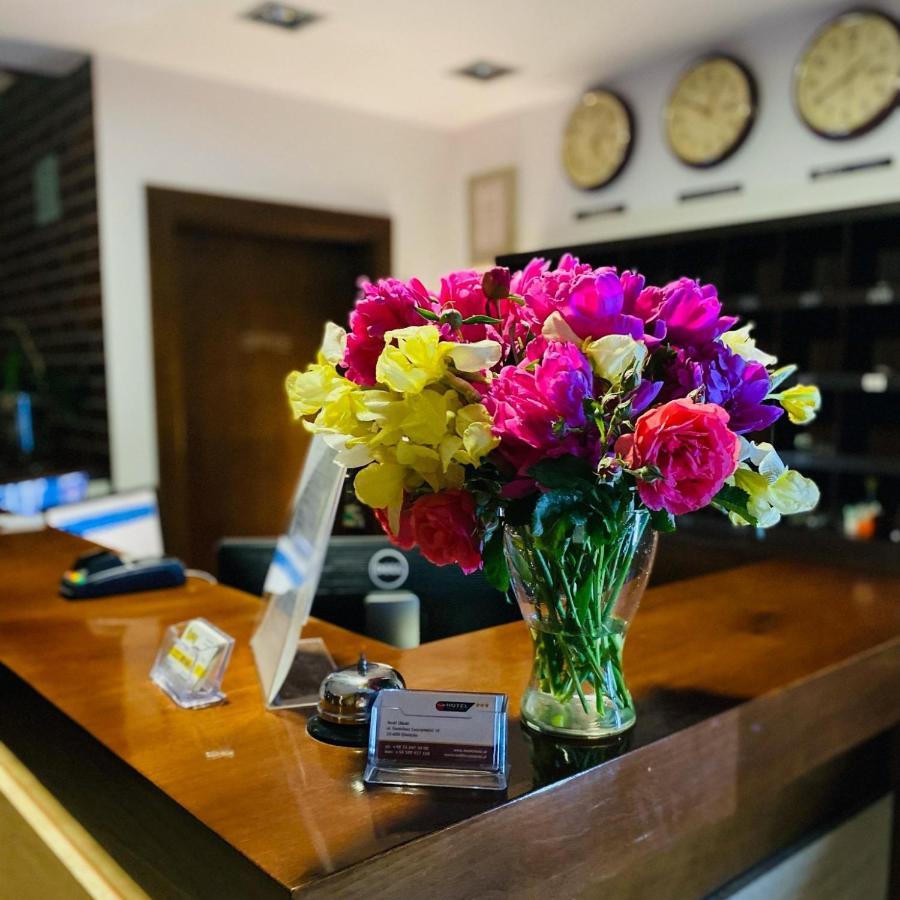 Hotel Olecki 오시비엥침 외부 사진