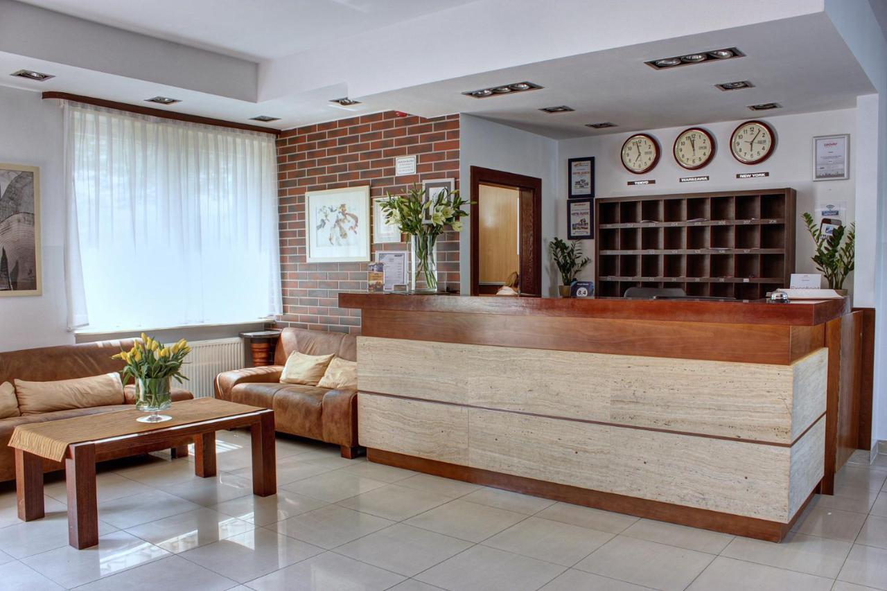 Hotel Olecki 오시비엥침 외부 사진