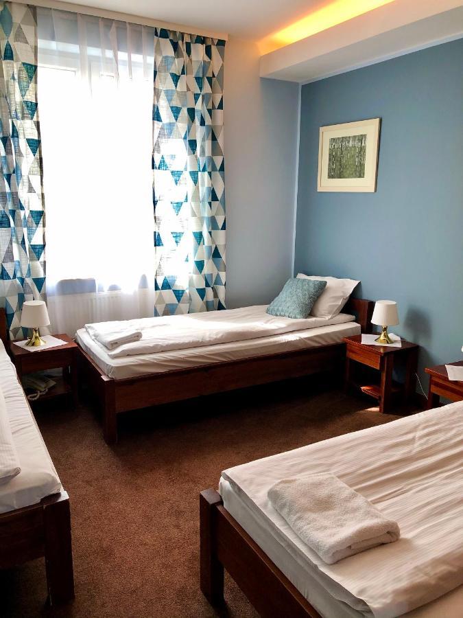 Hotel Olecki 오시비엥침 외부 사진