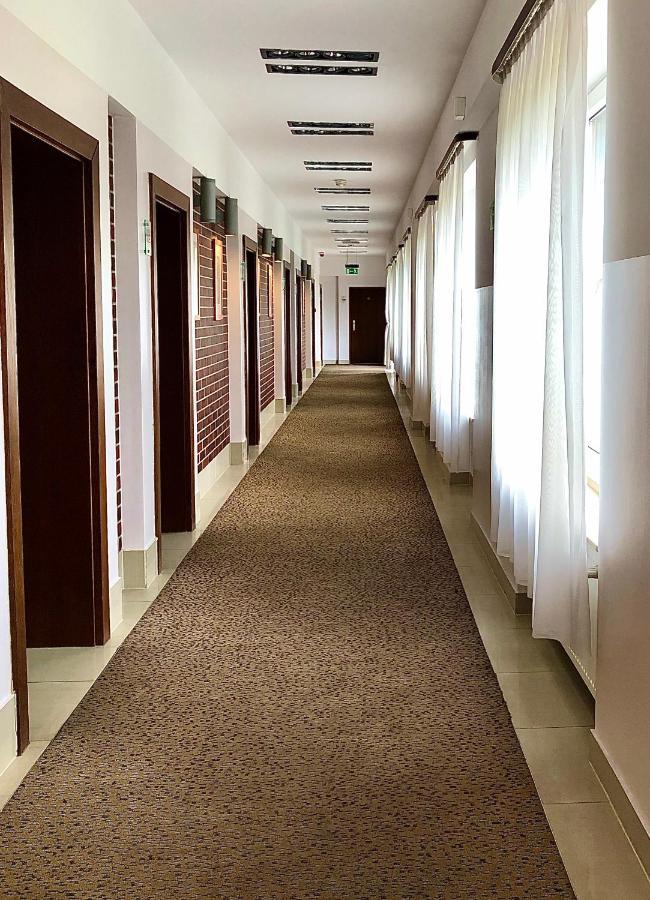 Hotel Olecki 오시비엥침 외부 사진