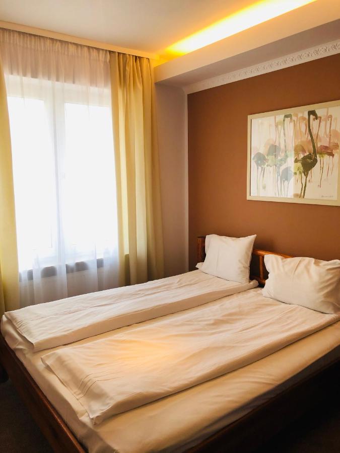 Hotel Olecki 오시비엥침 외부 사진