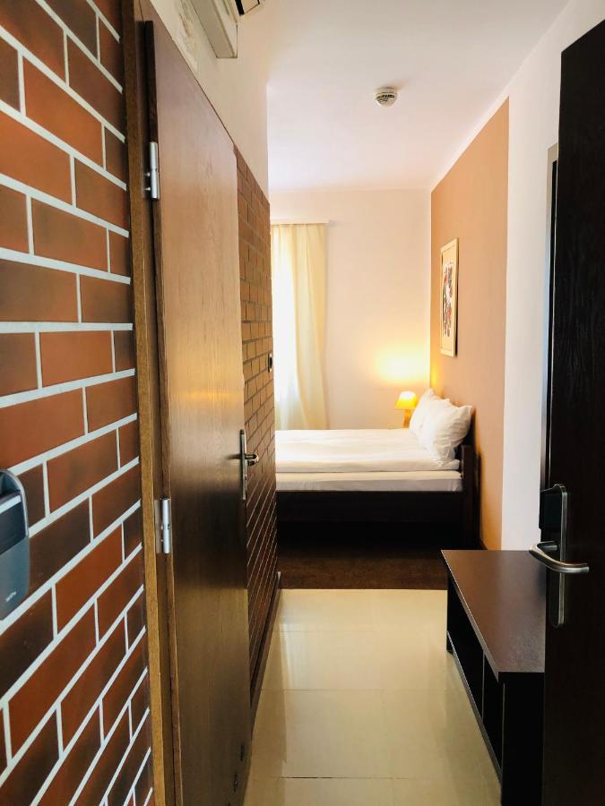 Hotel Olecki 오시비엥침 외부 사진